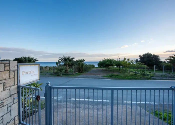 Portela Apartments Kampoula